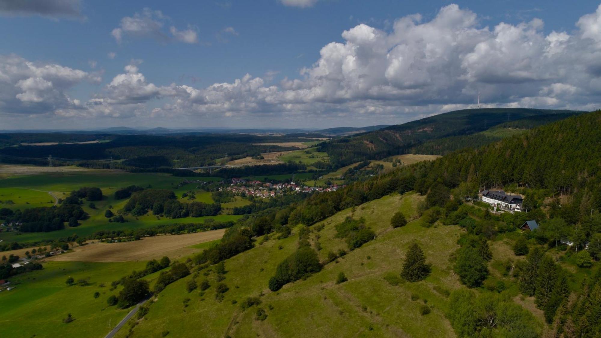 Die Triniushuette "Thueringens Schoenste Aussicht" Rauenstein Bagian luar foto